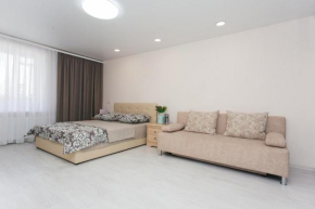 Luxury Apartment neer Manufaktura on Kharkovskaya